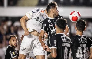 Santos domina Corinthians e vence com golaço de João Schmidt na Vila Belmiro Santos domina Corinthians e vence com golaço de João Schmidt na Vila Belmiro