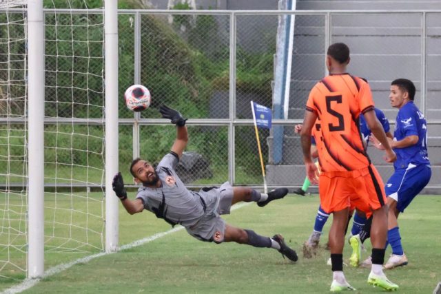 São Raimundo vence o Manauara por 2x1 e está nas semifinais do Barezão