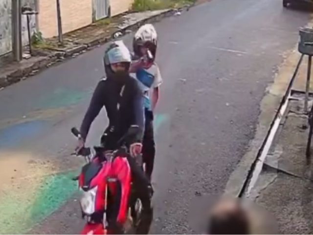 Vídeo: assaltantes armados aterrorizam Bairro da Paz