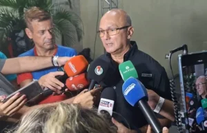 Coronel Menezes confirma saída do PL: “eu já estou fora” Coronel Menezes confirma saída do PL: “eu já estou fora”