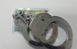 Homem foragido por roubo é preso ao tentar solicitar carteira de identidade em Manaus Homem foragido por roubo é preso ao tentar solicitar carteira de identidade em Manaus