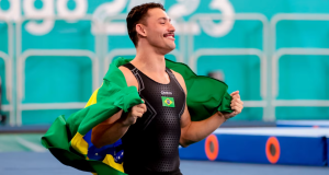 Rayan Dutra garante vaga nos Jogos Olímpicos de Paris na ginástica de trampolim Rayan Dutra garante vaga nos Jogos Olímpicos de Paris na ginástica de trampolim