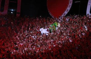 Festival de Parintins: crianças menores de 10 anos não poderão acessar arquibancadas de Galera no BumbódromoPara áreas com venda de ingressos, idade mínima é 6 anos