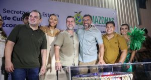 Na primeira noite do 57º Festival de Parintins, Wilson Lima apresenta proposta do novo Bumbódromo de ParintinsProjeto final será definido em conjunto com os bumbás e a população da cidade Festival de Parintins