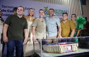 Na primeira noite do 57º Festival de Parintins, Wilson Lima apresenta proposta do novo Bumbódromo de ParintinsProjeto final será definido em conjunto com os bumbás e a população da cidade Festival de Parintins