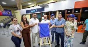 Em Parintins, Wilson Lima entrega aeroporto Júlio Belém revitalizado e 150 triciclos reformadosA entrega faz parte das ações do Governo para promoção de emprego e renda PARINTINS 2024