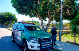 Polícia Militar do Amazonas recaptura dois foragidos da JustiçaUm dos suspeitos tentou roubar passageiros de um ônibus do transporte coletivo. Polícia Militar do Amazonas recaptura dois foragidos da Justiça