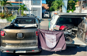 Polícia atende ocorrência de tentativa de latrocínio e localização de veículoSegundo os PMs, a vítima reagiu e levou um tiro. Polícia atende ocorrência de tentativa de latrocínio e localização de veículo