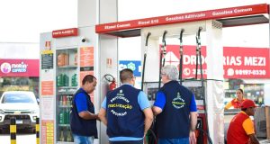 Procon-AM notifica 100 postos de combustíveis após alta no preço da gasolina