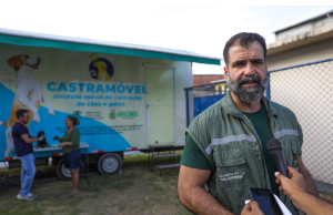 População tem acesso ao serviço gratuito do CastramóvelO evento, que contou a presença do governador Wilson Lima, aconteceu neste sábado, na Escola Estadual Coronel Pedro Câmara, bairro Compensa. População tem acesso ao serviço gratuito do Castramóvel