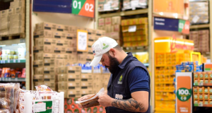 Procon-AM orienta consumidores sobre os cuidados na hora das compras em supermercadosEntre as principais recomendações, o Procon-AM enfatiza a importância de verificar a data de validade dos produtos. Procon-AM orienta consumidores sobre os cuidados na hora das compras em supermercados