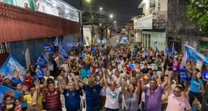 Cearazin reúne multidão de apoiadores no bairro Cidade de Deus