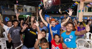 Cearazin Semisera ouve mães do Tancredo Neves e propõe creches de tempo Integral para o local