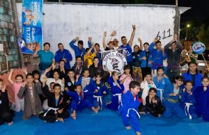 Cearazin Semisera visita projeto de jiu-jítsu no Novo Aleixo e reforça compromisso com o esporte