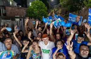 Em visitao ao Novo Reino II, Cearazin constata diversos problemas de infraestrutura, saúde e educação
