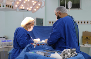 Fundação Cecon realiza 3,3 mil cirurgias em 2024Os procedimentos fazem parte do tripé do tratamento, que inclui, ainda, radioterapia e quimioterapia, conforme a necessidade do paciente. Fundação Cecon realiza 3,3 mil cirurgias em 2024