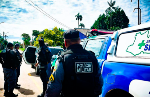 Polícia Militar captura seis foragidos da Justiça em ações na capital e no interiorAções envolveram cumprimento de mandados por crimes como tráfico de drogas e estupro de vulnerável. Polícia Militar captura seis foragidos da Justiça em ações na capital e no interior