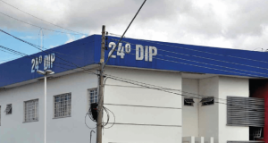 Polícia prende técnica de enfermagem por desviar medicamentos de hospital particular em ManausA mulher subtraía os itens durante o expediente de trabalho e os revendia posteriormente. Polícia prende técnica de enfermagem por desviar medicamentos de hospital particular em Manaus