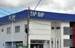 Polícia prende técnica de enfermagem por desviar medicamentos de hospital particular em ManausA mulher subtraía os itens durante o expediente de trabalho e os revendia posteriormente. Polícia prende técnica de enfermagem por desviar medicamentos de hospital particular em Manaus