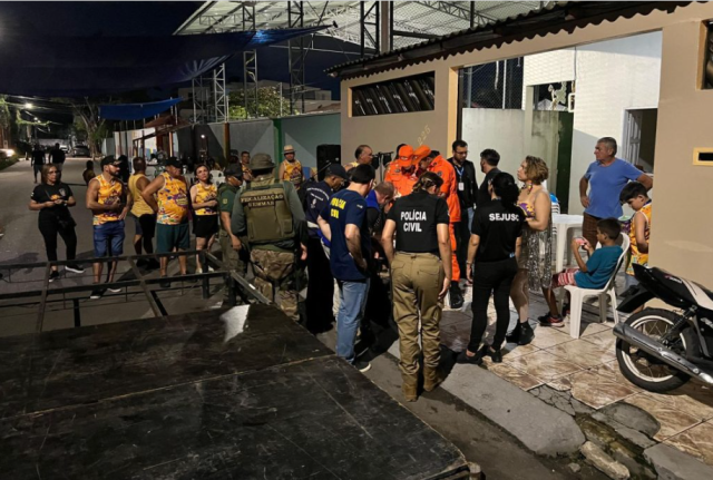 CIF fiscaliza cinco locais e encerra um bloco de rua que funcionava de forma irregular 1 CIF fiscaliza cinco locais e encerra um bloco de rua que funcionava de forma irregular