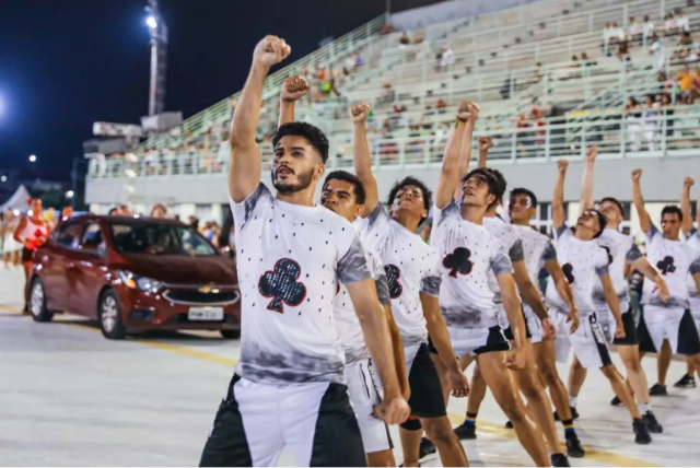 Carnaval na Floresta 2025 Escolas de Samba do Grupo Especial de Manaus movimentam o Sambódromo 6 Carnaval na Floresta 2025: Escolas de Samba do Grupo Especial de Manaus movimentam o Sambódromo