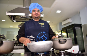 Mais de 7 mil vagas: Cetam lança primeiro edital de 2025 com cursos inéditos para a capitalSerão 7.679 vagas distribuídas em diversas áreas com destaque para os novos cursos em tecnologia, indústria e gastronomia. Mais de 7 mil vagas: Cetam lança primeiro edital de 2025 com cursos inéditos para a capital