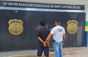 Polícia Civil prende homem em flagrante por furto praticado em Santo Antônio do IçáO suspeito possui pelo menos cinco Boletins de Ocorrência (BOs) por diversas ações penais. Polícia Civil prende homem em flagrante por furto praticado em Santo Antônio do Içá