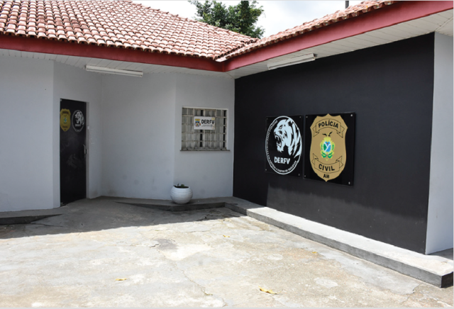 Polícia Civil prende homem envolvido em roubo de motocicletas em galpão no bairro Tarumã