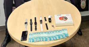 Polícia Militar prende mulher em flagrante por invasão de residência e tentativa de furtoA prisão foi feita por novos soldados que realizavam policiamento ostensivo a pé. Polícia Militar prende mulher em flagrante por invasão de residência e tentativa de furto