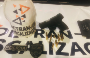 Detran-AM: Em Operação de Fiscalização, motorista é detido por embriaguez e porte ilegal de arma de fogoDurante toda a operação também foram constatadas outras 174 irregularidades. Detran-AM: Em Operação de Fiscalização, motorista é detido por embriaguez e porte ilegal de arma de fogo