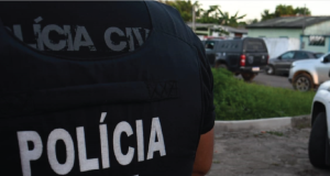 Em Urucará, PC-AM prende pastor por não pagamento de pensão alimentíciaHomem foi preso após ir a delegacia para ministrar um culto para os detentos. Em Urucará, PC-AM prende pastor por não pagamento de pensão alimentícia