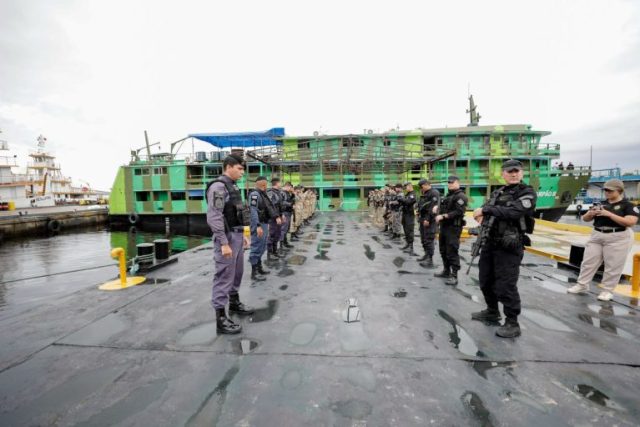 Governador-Wilson-Lima-inaugura-Base-Arpao-3-fortalecendo-acoes-de-seguranca-na-calha-do-Solimoes-4_Foto-Alex-Pazuello-Secom-768x512