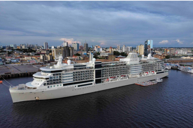 Navio inédito Silver Ray aporta em Manaus com mais de 1,1 mil turistas 2 Navio inédito Silver Ray aporta em Manaus com mais de 1,1 mil turistas