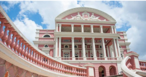 Espaços culturais terão horário de funcionamento diferenciado no feriadão de CarnavalCentros culturais, museus, teatros e bibliotecas se adaptam ao ritmo das folias de momo na temporada. Espaços culturais terão horário de funcionamento diferenciado no feriadão de Carnaval