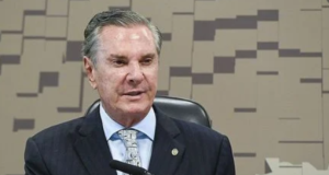 Collor ficará em ala especial de presídio em MaceióAdvogados pediram prisão domiciliar para o ex-presidente. Collor ficará em ala especial de presídio em Maceió