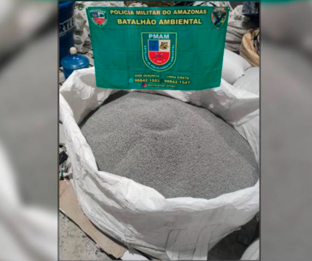 Polícia Militar flagra depósito clandestino com substância tóxica Polícia Militar flagra depósito clandestino com substância tóxica