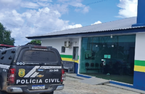 Em São Gabriel da Cachoeira, PC-AM e GCM prendem homem que roubou jovem em via públicaO autor levou o celular e R$ 1,5 mil em espécie da vítima. Em São Gabriel da Cachoeira, PC-AM e GCM prendem homem que roubou jovem em via pública