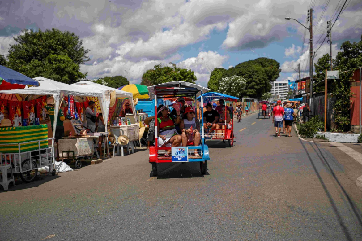 Festival de Parintins 2025 Amazonastur lança roteiro especial para turistas de primeira viagem