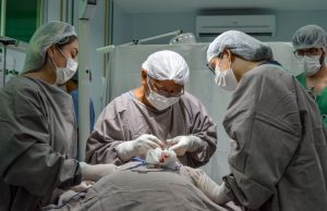 Hospitais estaduais realizam Mutirão de Cirurgia durante o feriado prolongado de Corpus ChristiPrevisão é atender 600 pessoas na Fundação Alfredo da Matta, Delphina Aziz e Adriano Jorge, entre quinta-feira e domingo. Hospitais estaduais realizam Mutirão de Cirurgia durante o feriado prolongado de Corpus Christi