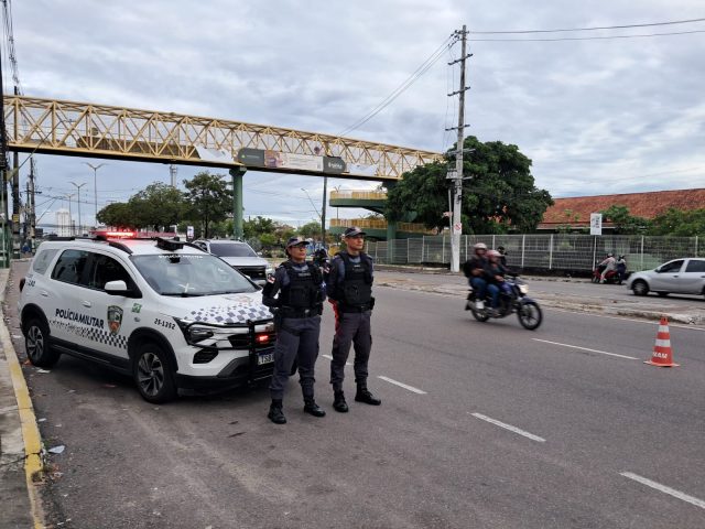 Polícia Militar do Amazonas prende mulher suspeita de agredir o próprio filho de um ano Polícia Militar do Amazonas prende mulher suspeita de agredir o próprio filho de um ano