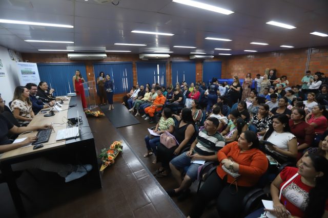 Amazonas Meu Lar: Governo do Estado apresenta trabalho técnico social a famílias pré-selecionadas para o Residencial Novo Aleixo Amazonas Meu Lar: Governo do Estado apresenta trabalho técnico social a famílias pré-selecionadas para o Residencial Novo Aleixo