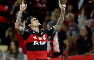 Libertadores: Pedro decide e Flamengo está nas oitavas de finalArgentino Vegetti garante vitória do Cerro sobre o Palmeiras. Libertadores: Pedro decide e Flamengo está nas oitavas de final