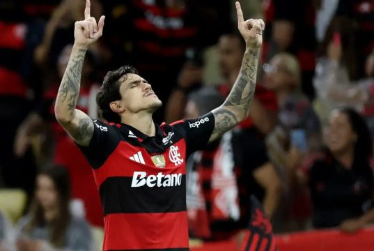 Libertadores: Pedro decide e Flamengo está nas oitavas de final Libertadores: Pedro decide e Flamengo está nas oitavas de final