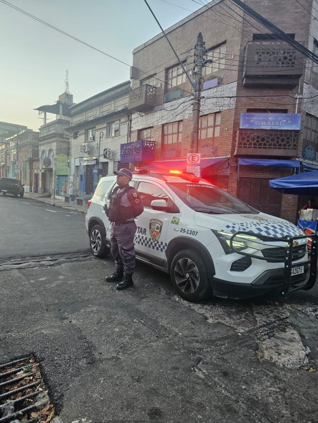 Polícia Militar do Amazonas prende homem suspeito de maus-tratos contra filho de 7 anos