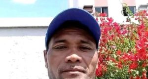 Polícia Civil divulga imagem de homem desaparecido no bairro TarumãInformações podem ser repassadas pelos números (92) 3667-7713, da Deops; 197 ou (92) 3667-7575, da PC-AM; ou 181, da SSP-AM. Polícia Civil divulga imagem de homem desaparecido no bairro Tarumã