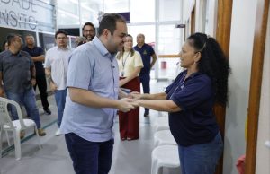 Governador Roberto Cidade anuncia reajuste salarial, adicional noturno e convocação de concursados para o Detran-AM Governador Roberto Cidade anuncia reajuste salarial, adicional noturno e convocação de concursados para o Detran-AM