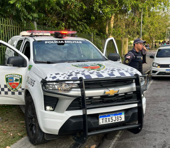 Polícia Militar do Amazonas captura foragido da Justiça após mulher apontar localização Polícia Militar do Amazonas captura foragido da Justiça após mulher apontar localização
