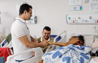 Secretário de Saúde do Amazonas vai para a linha de frente de hospitais, neste domingo Secretário de Saúde do Amazonas vai para a linha de frente de hospitais, neste domingo