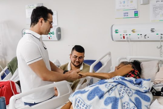 Secretário de Saúde do Amazonas vai para a linha de frente de hospitais, neste domingo Secretário de Saúde do Amazonas vai para a linha de frente de hospitais, neste domingo
