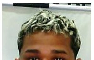 PC-AM divulga imagem de homem procurado por associação criminosa, receptação e adulteração de sinal identificadorAs denúncias podem ser repassadas aos números 197 e (92) 3667-7575, da PC-AM; ou 181. PC-AM divulga imagem de homem procurado por associação criminosa, receptação e adulteração de sinal identificador